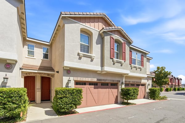 22077 Barrington Way, SANTA CLARITA, CA