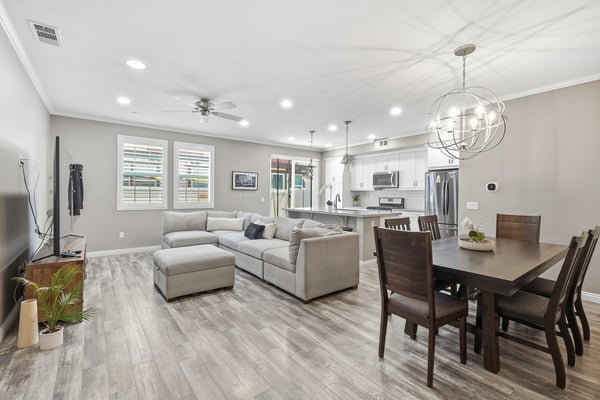 22077 Barrington Way, SANTA CLARITA, CA