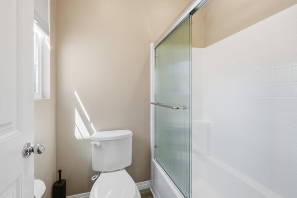 22077 Barrington Way, SANTA CLARITA, CA