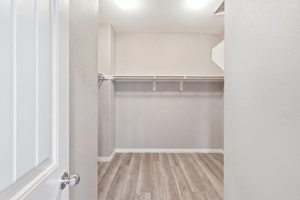 22077 Barrington Way, SANTA CLARITA, CA