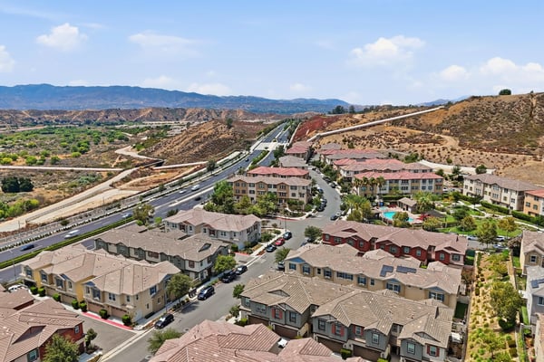 22077 Barrington Way, SANTA CLARITA, CA