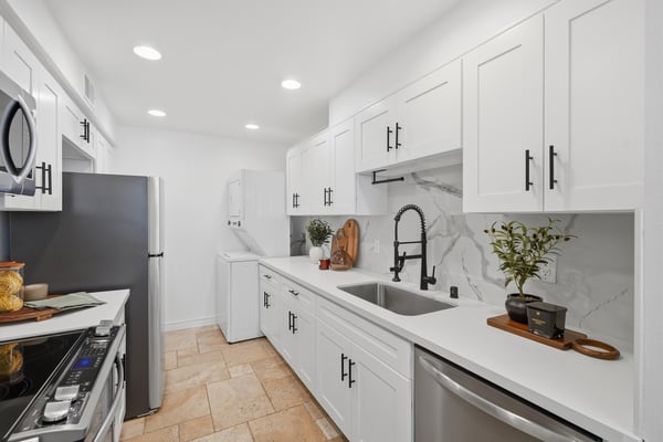 23679 Park Capri, 14, Calabasas, CA
