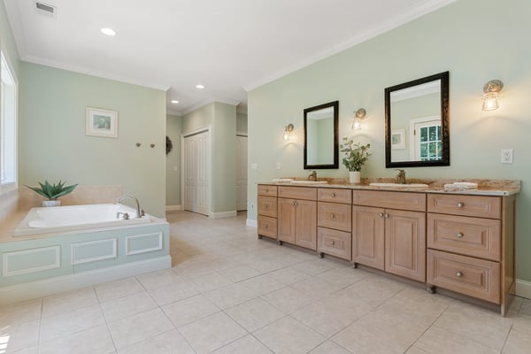 76 Sturgeon River Road, Glastonbury, CT