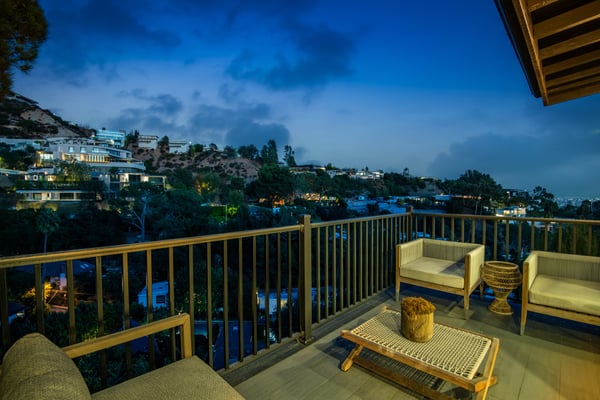 9234 Kinglet Drive, Los Angeles, CA