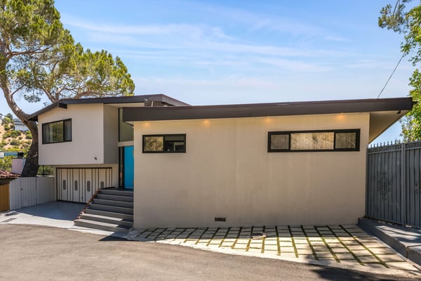 9234 Kinglet Drive, Los Angeles, CA