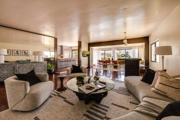 9234 Kinglet Drive, Los Angeles, CA