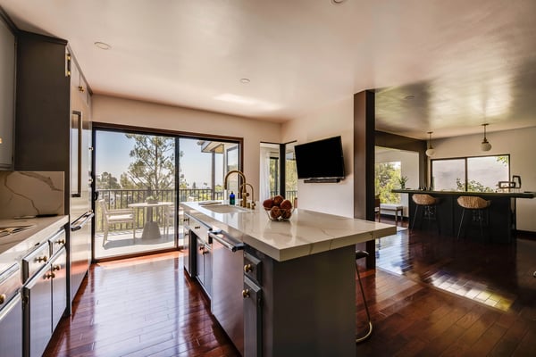 9234 Kinglet Drive, Los Angeles, CA