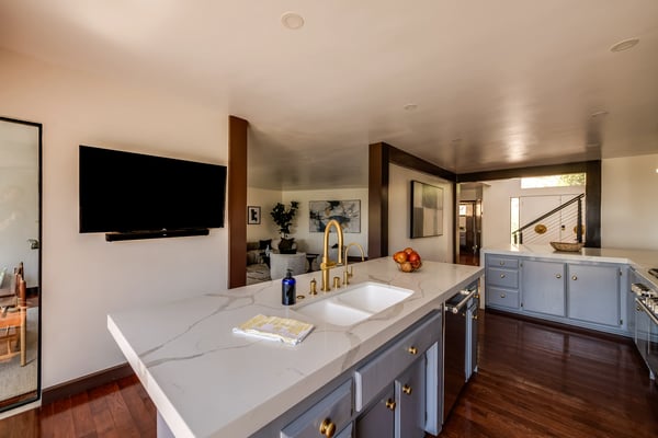 9234 Kinglet Drive, Los Angeles, CA