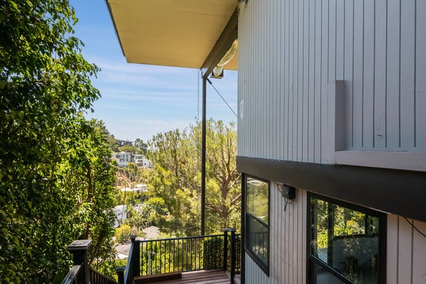 9234 Kinglet Drive, Los Angeles, CA