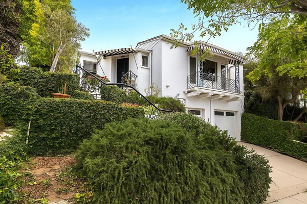 16177 Alcima Ave, Pacific Palisades, CA