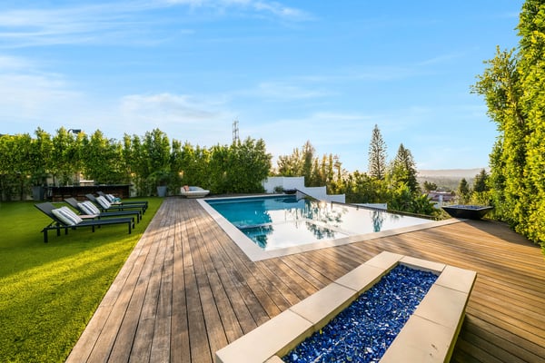 3915 Vista Linda Drive, Encino, CA