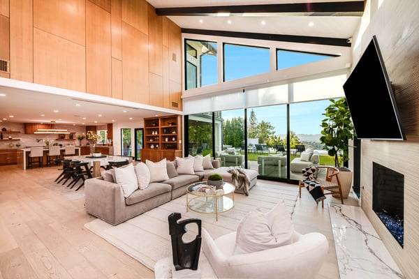 3915 Vista Linda Drive, Encino, CA