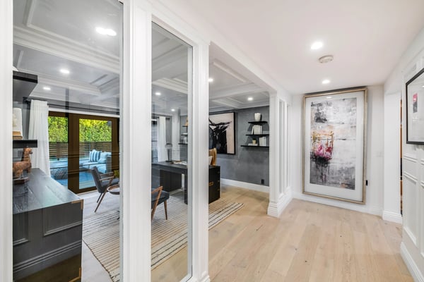 3915 Vista Linda Drive, Encino, CA