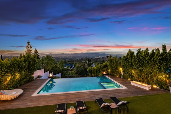 3915 Vista Linda Drive, Encino, CA