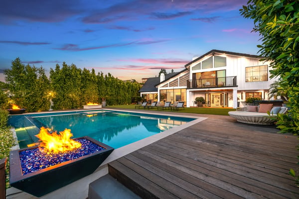 3915 Vista Linda Drive, Encino, CA