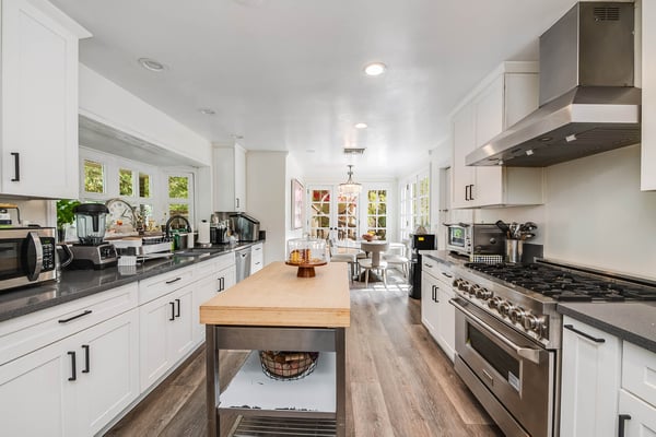 9911 Tower Lane, Beverly Hills, CA