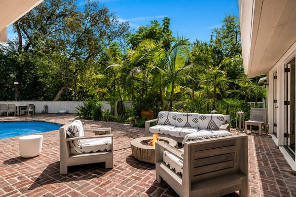 9911 Tower Lane, Beverly Hills, CA