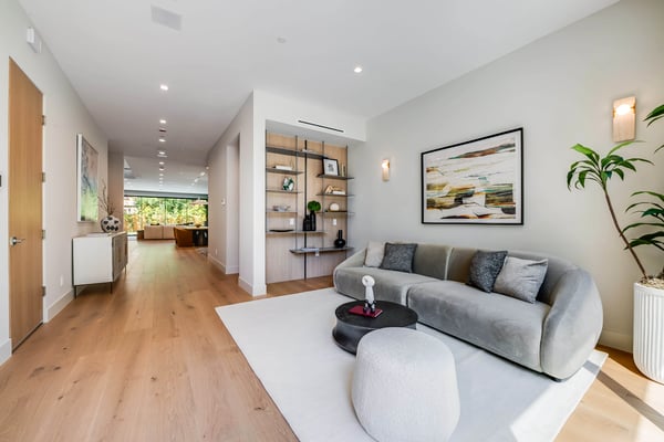 3831 Mound View Avenue, Studio City, CA