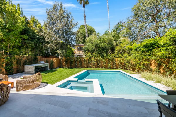 3831 Mound View Avenue, Studio City, CA