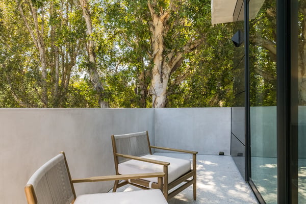 3831 Mound View Avenue, Studio City, CA
