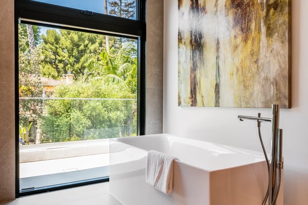 3831 Mound View Avenue, Studio City, CA
