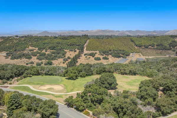 1394 Tourney Hill Ln, Nipomo, CA