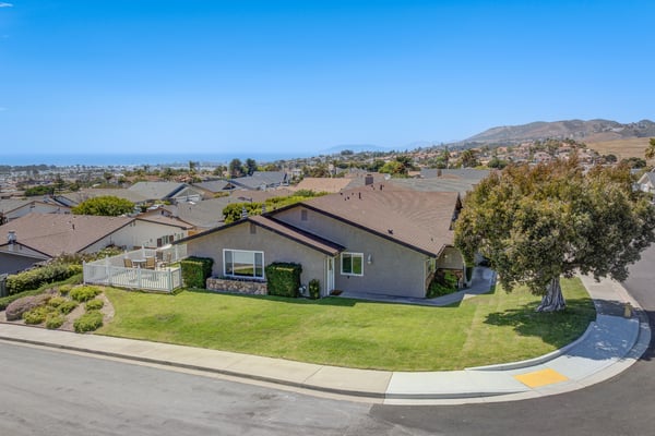 781 Panorama Dr, Pismo Beach, CA