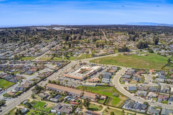 555 Orchard Rd, Nipomo, CA