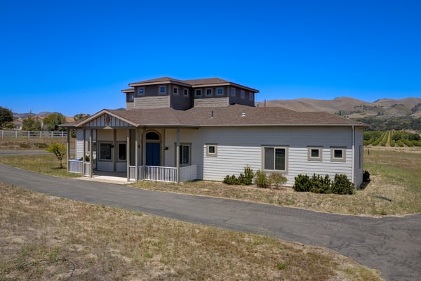 140 Rim Rock Rd, Nipomo, CA