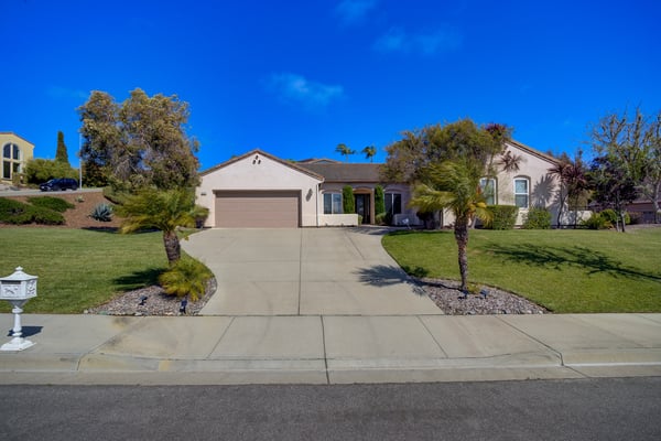 601 S Via Avante Ct, Arroyo Grande, CA