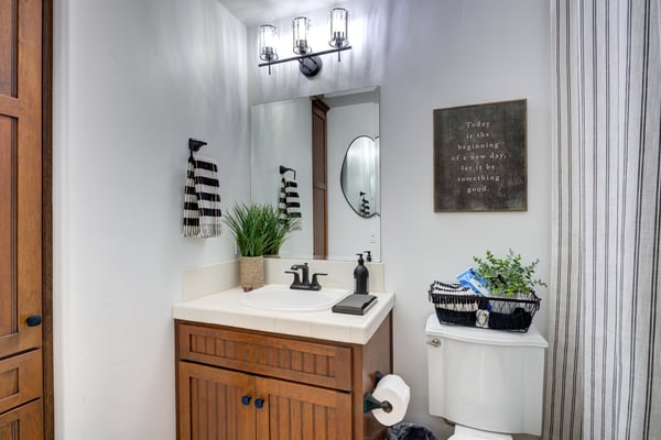 995 Jacqueline Pl, Nipomo, CA