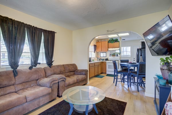 630 E Cook St, Santa Maria, CA