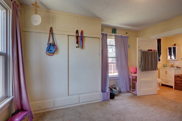 630 E Cook St, Santa Maria, CA