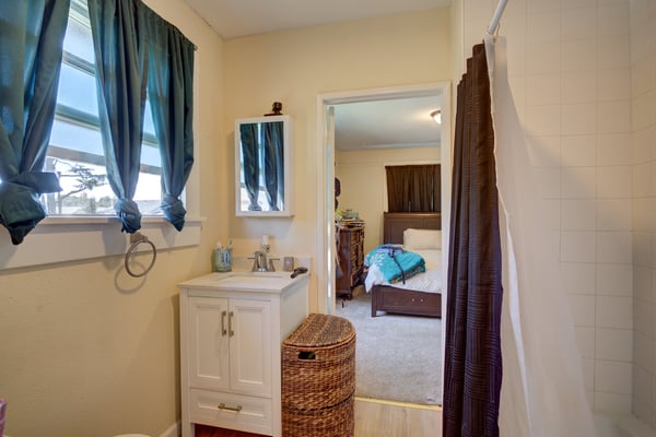 630 E Cook St, Santa Maria, CA