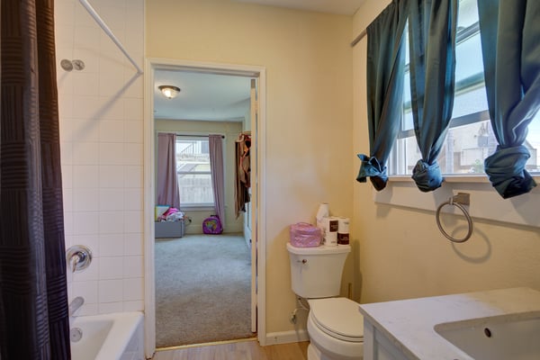 630 E Cook St, Santa Maria, CA