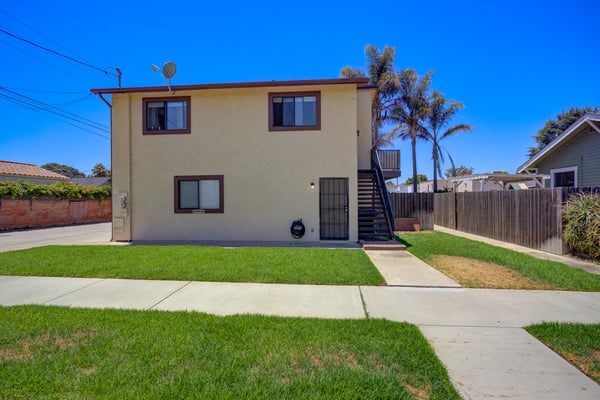 630 E Cook St, Santa Maria, CA