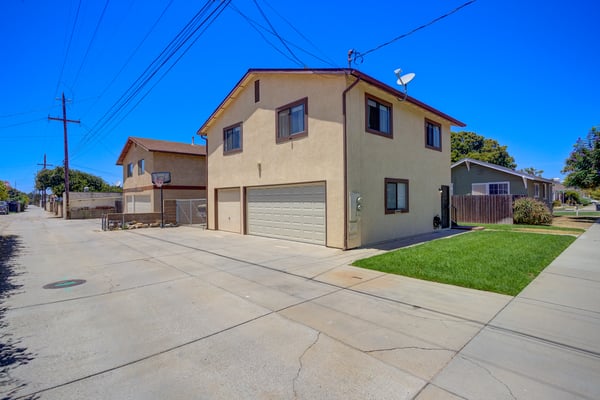 630 E Cook St, Santa Maria, CA