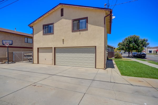 630 E Cook St, Santa Maria, CA