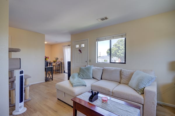 630 E Cook St, Santa Maria, CA
