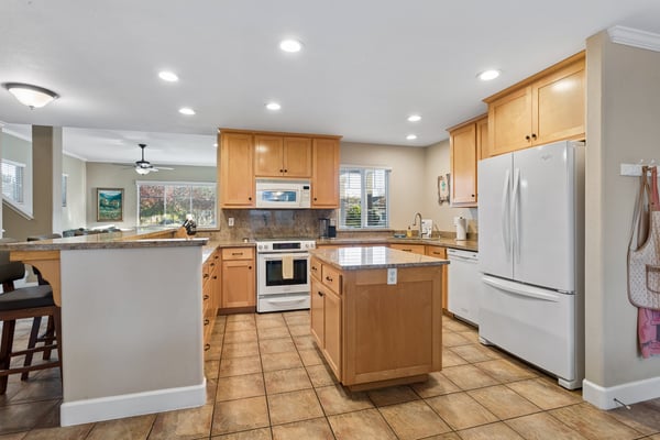 1400 Blackberry Ave, Arroyo Grande, CA