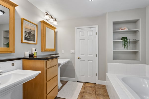 1400 Blackberry Ave, Arroyo Grande, CA