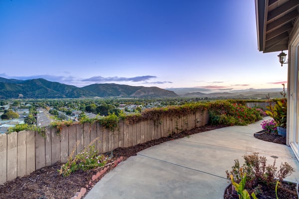 421 Via Corona, Buelton, CA