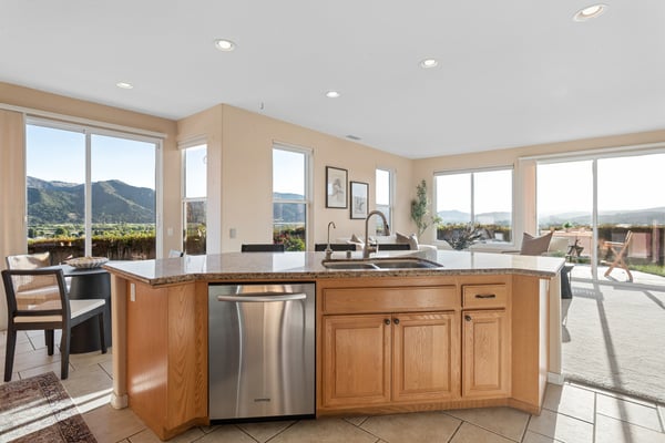 421 Via Corona, Buelton, CA