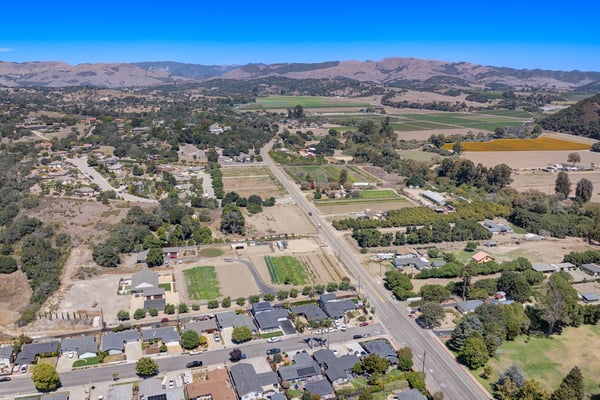 122 Pearwood Ave, Arroyo Grande, CA