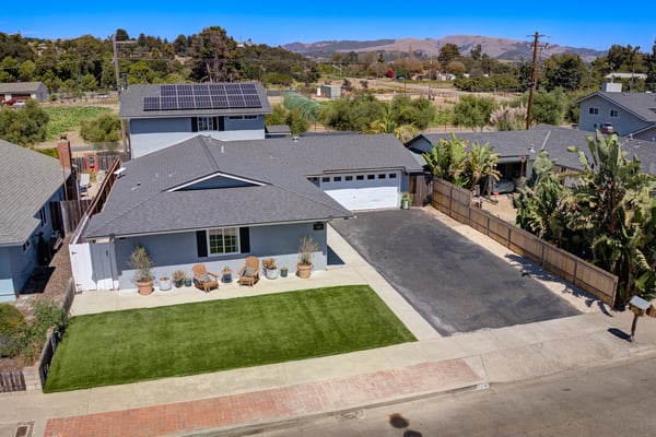122 Pearwood Ave, Arroyo Grande, CA