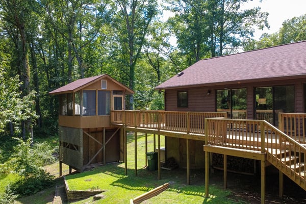 600 Winding Creek Dr, Carthage, NC