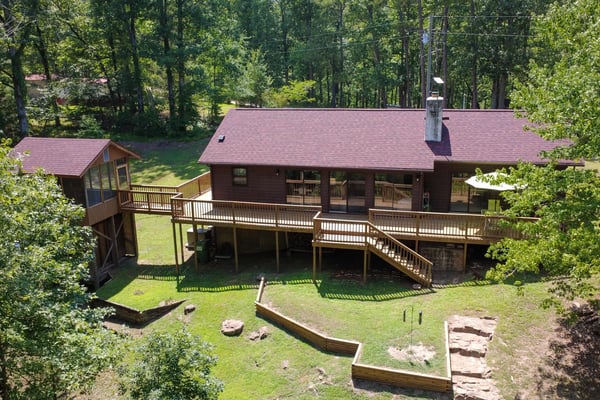 600 Winding Creek Dr, Carthage, NC