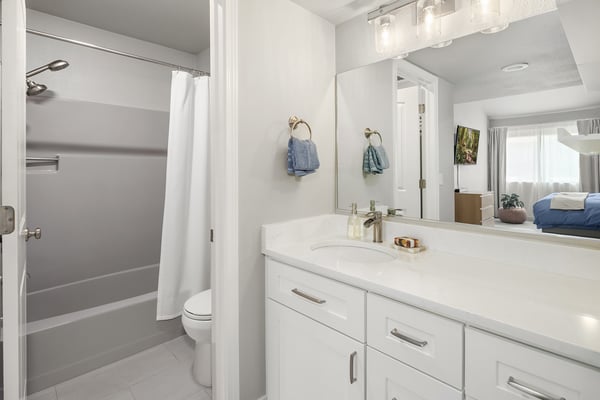 11500 NE 128th Street #47, Kirkland, WA