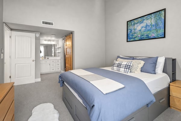 11500 NE 128th Street #47, Kirkland, WA