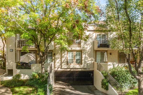 24143 Del Monte Drive, #284, Valencia, CA